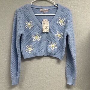 NWT! Willow & Wind DAISY Cropped Cardigan Sweater. Size S